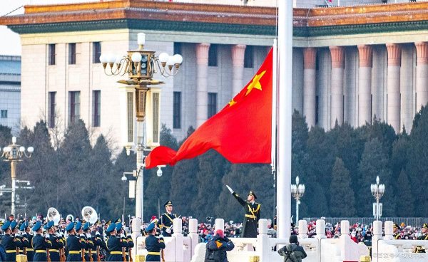 上阳网 天安城门国旗每天几点升，你知道吗？